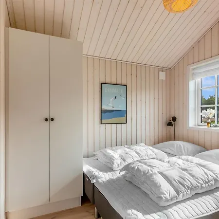 Hellevi - 900m From The Sea By Interhome