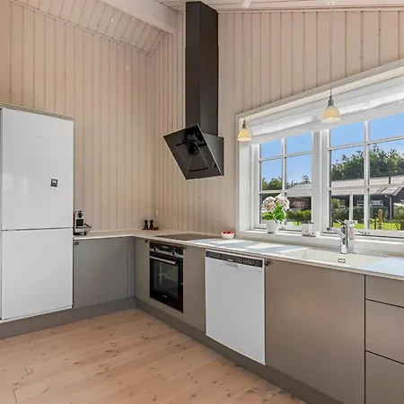 Casa vacanze Hellevi - 900m From The Sea By Interhome *